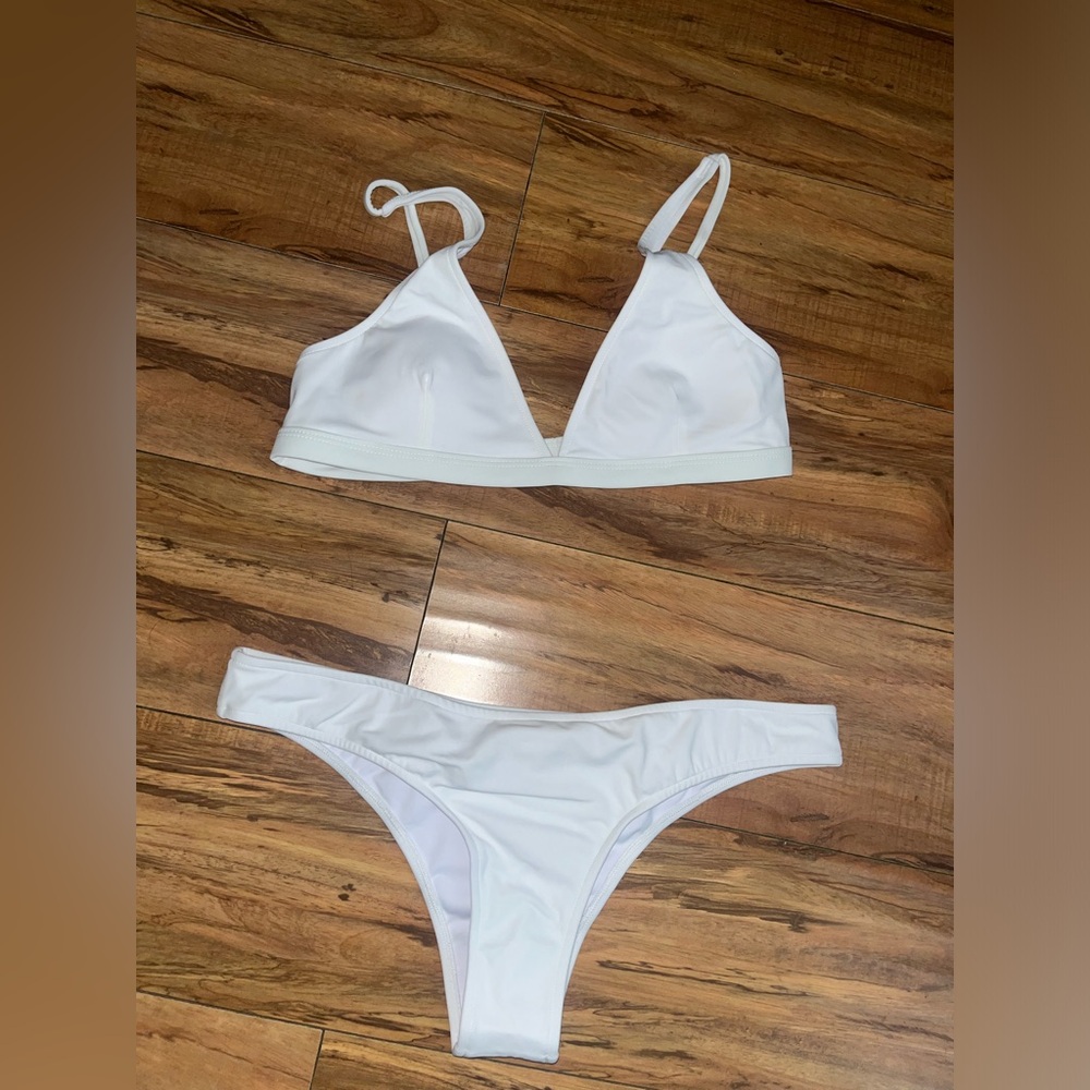 Bikini white top and bottom size large
